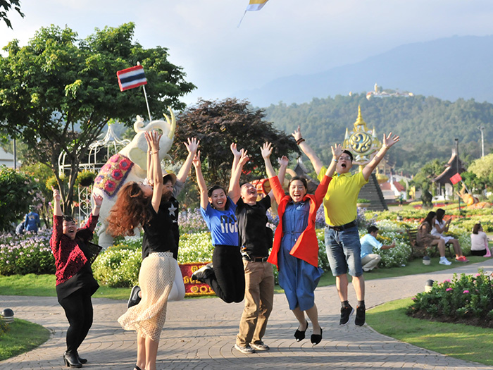 Explorând minunile Thailandei: aventura echipei noastre în pantofi de încredere pentru exterior